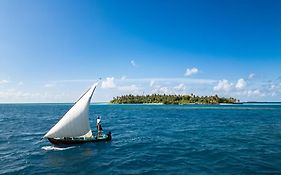 Makunudu Island